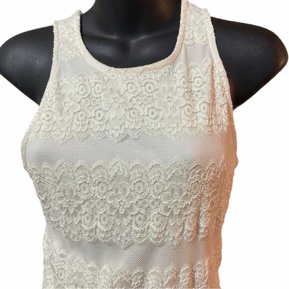Karlie Cream Lace Dress Small - Picture 3 of 7